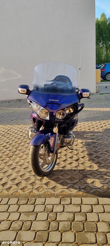 Honda GL - 4