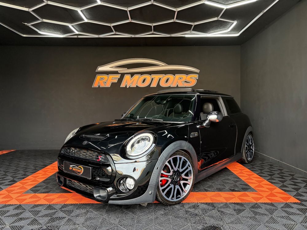 MINI 3 Portas Cooper SD Aut.