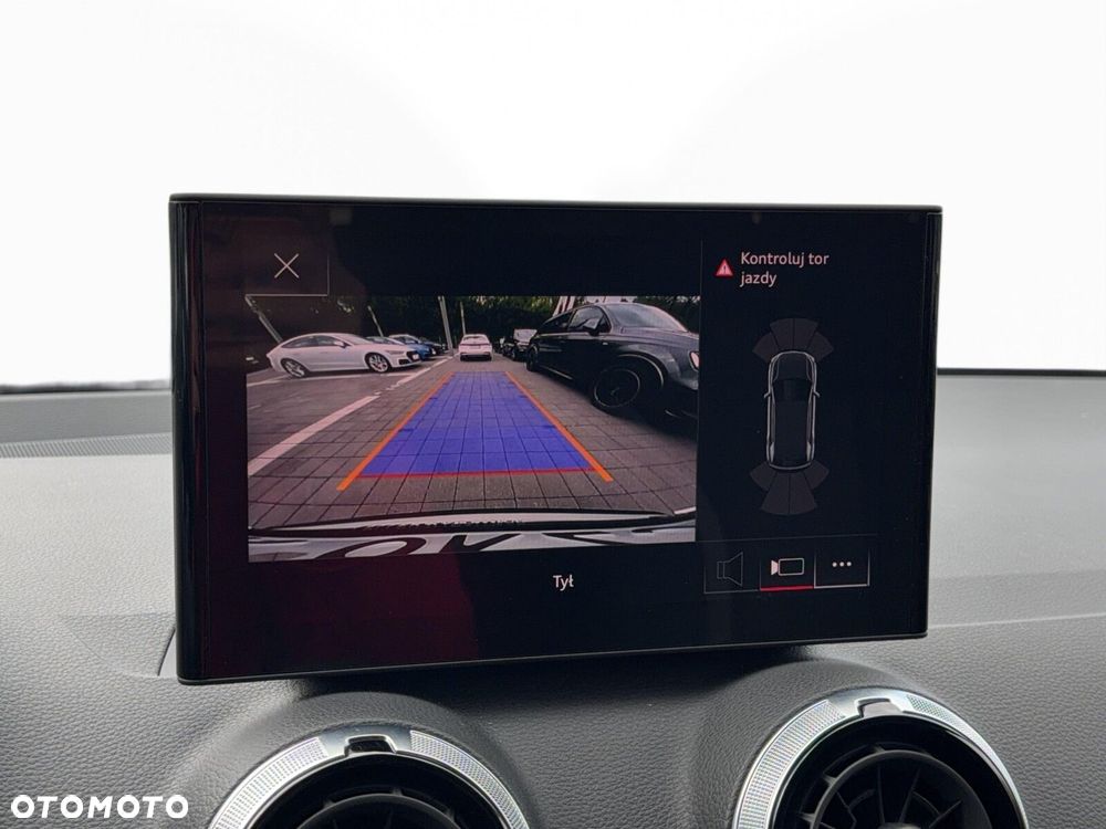 Audi Q2 - 23