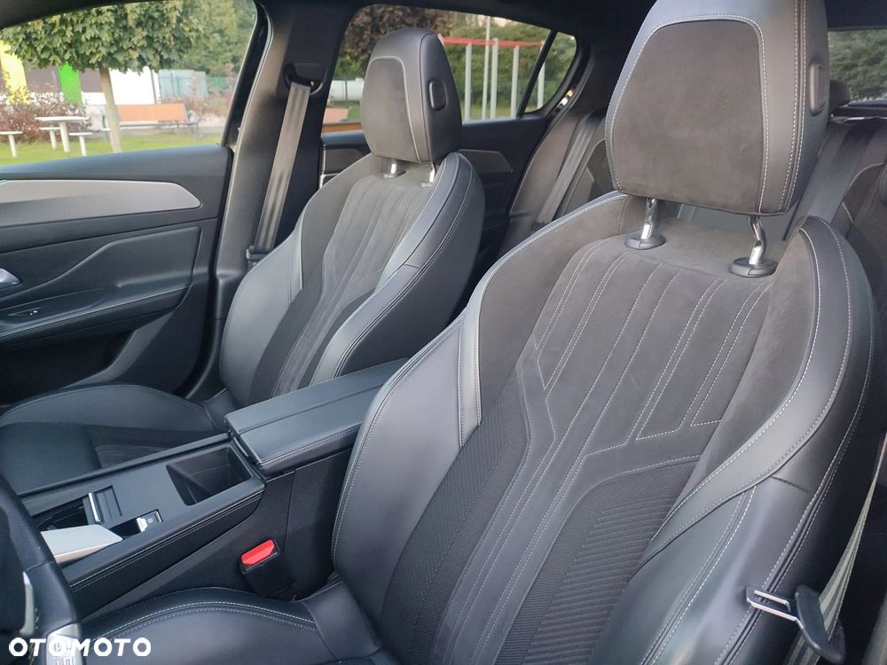 Peugeot 308 1.6 Hybrid PHEV GT EAT8 - 25