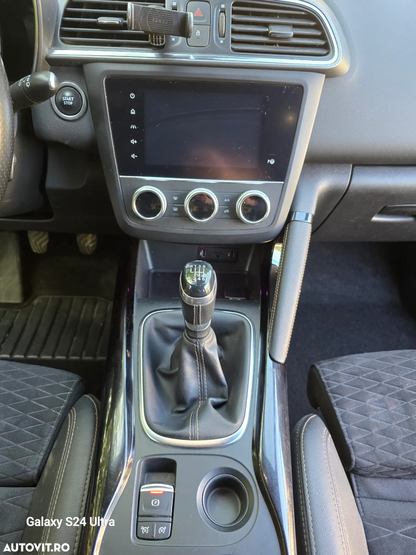 Renault Kadjar TCe 140 GPF BOSE EDITION - 14