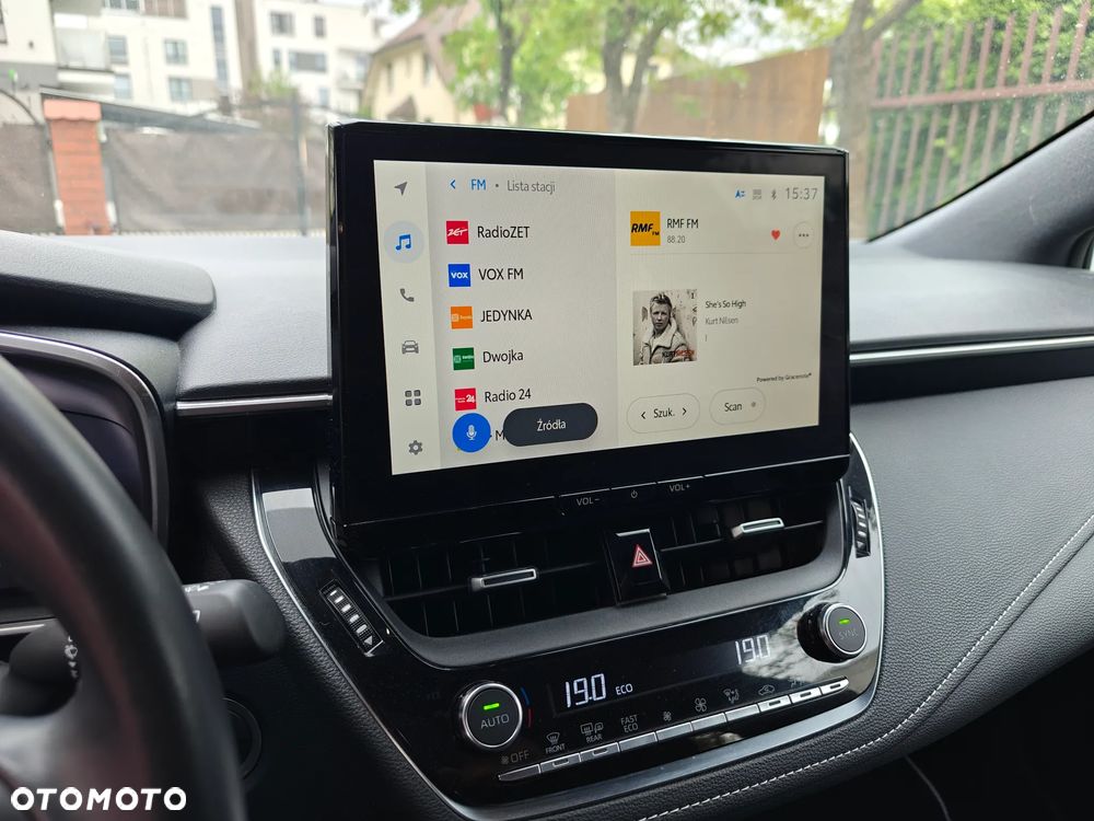 Toyota Corolla 1.8 Hybrid Comfort - 16