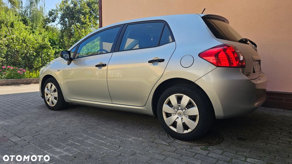 Toyota Auris - 6