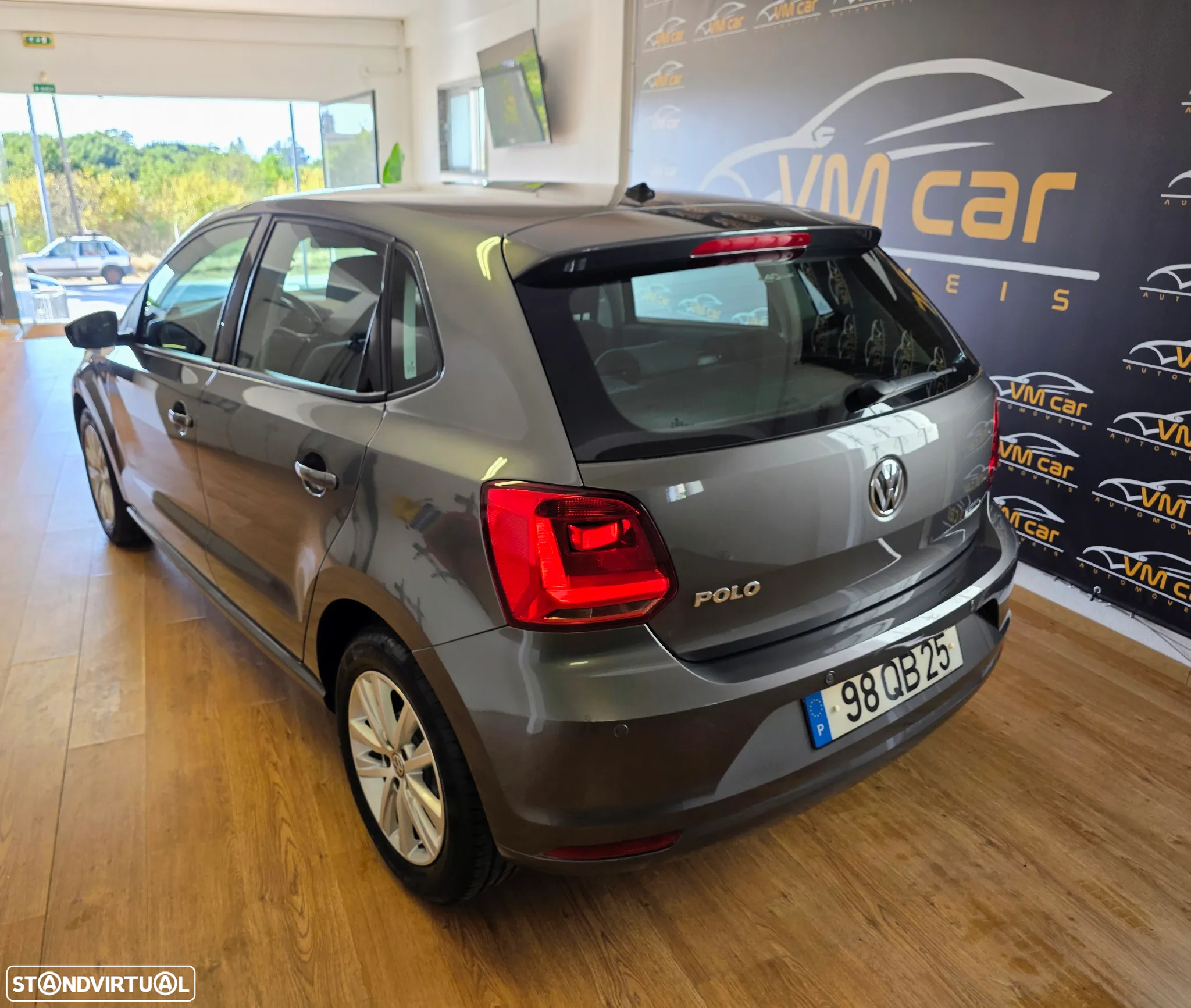 VW Polo 1.0 Confortline - 10