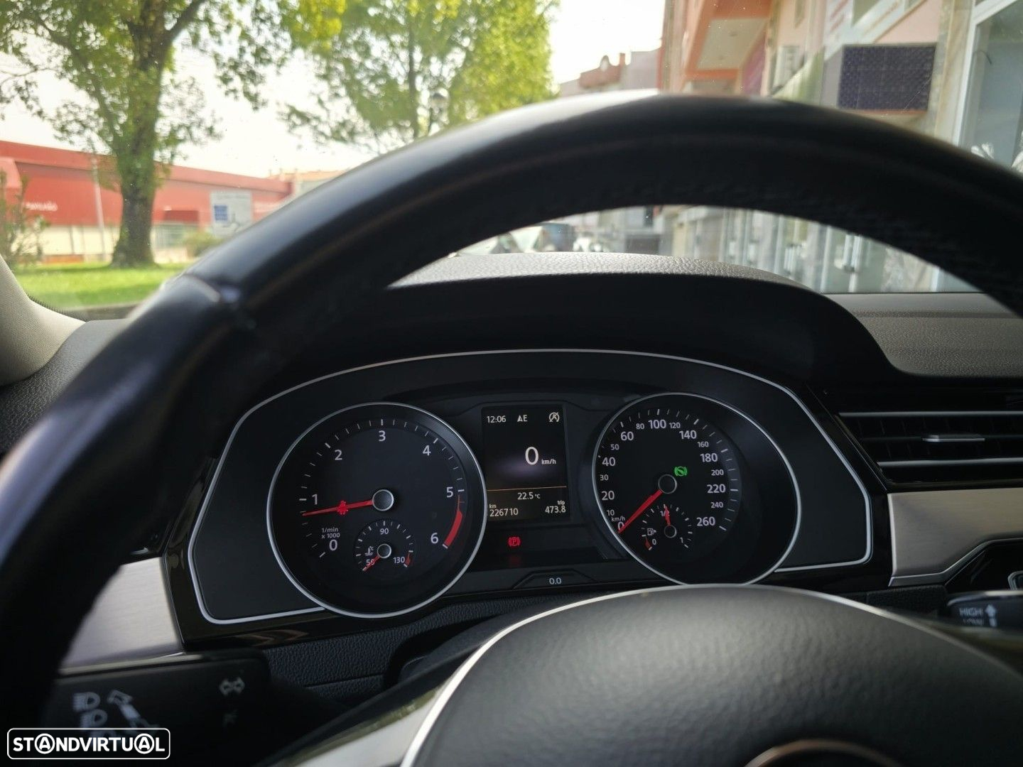 VW Passat Variant 2.0 TDi Highline DSG - 15