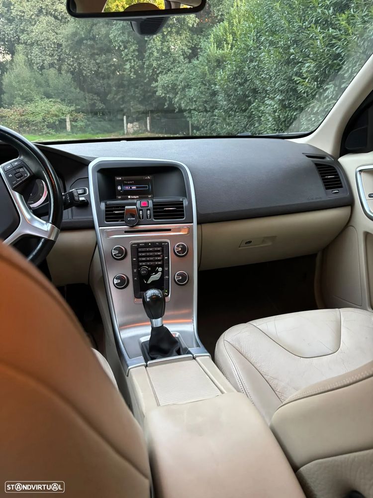 Volvo XC 60 2.0 D3 Drive - 23