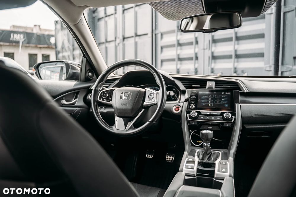 Honda Civic 1.5 T Executive - 18