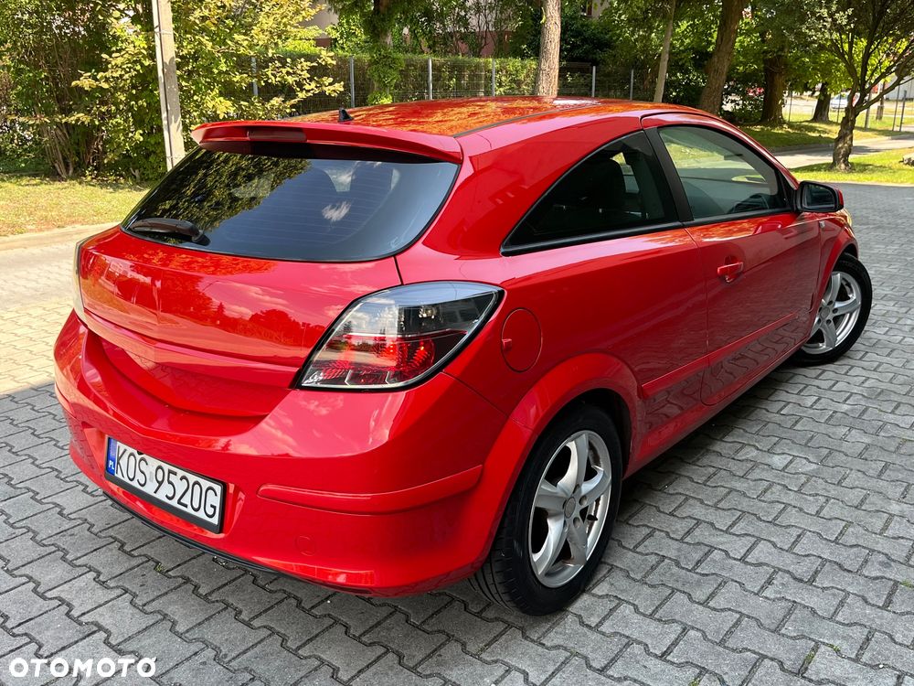 Opel Astra 1.6 Essentia - 4