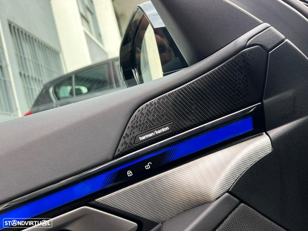 BMW i5 eDrive40 Pack Desportivo M Pro - 11