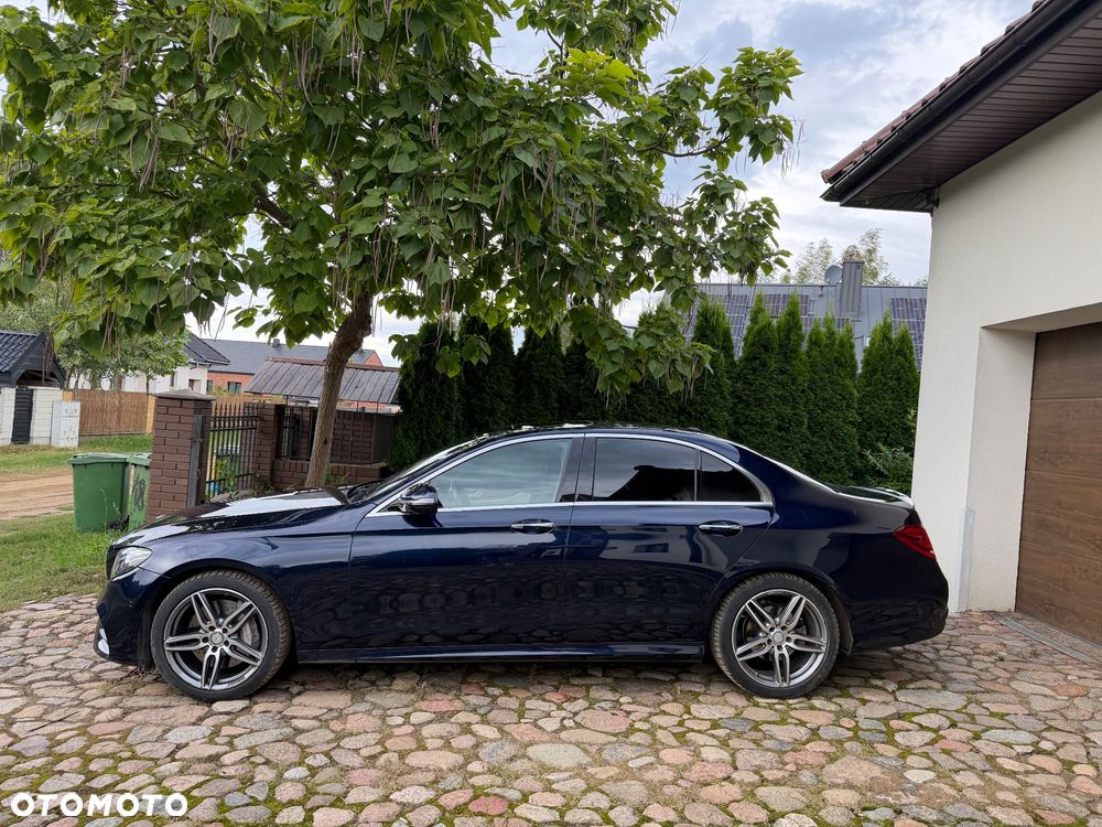 Mercedes-Benz Klasa E 300 9G-TRONIC - 7