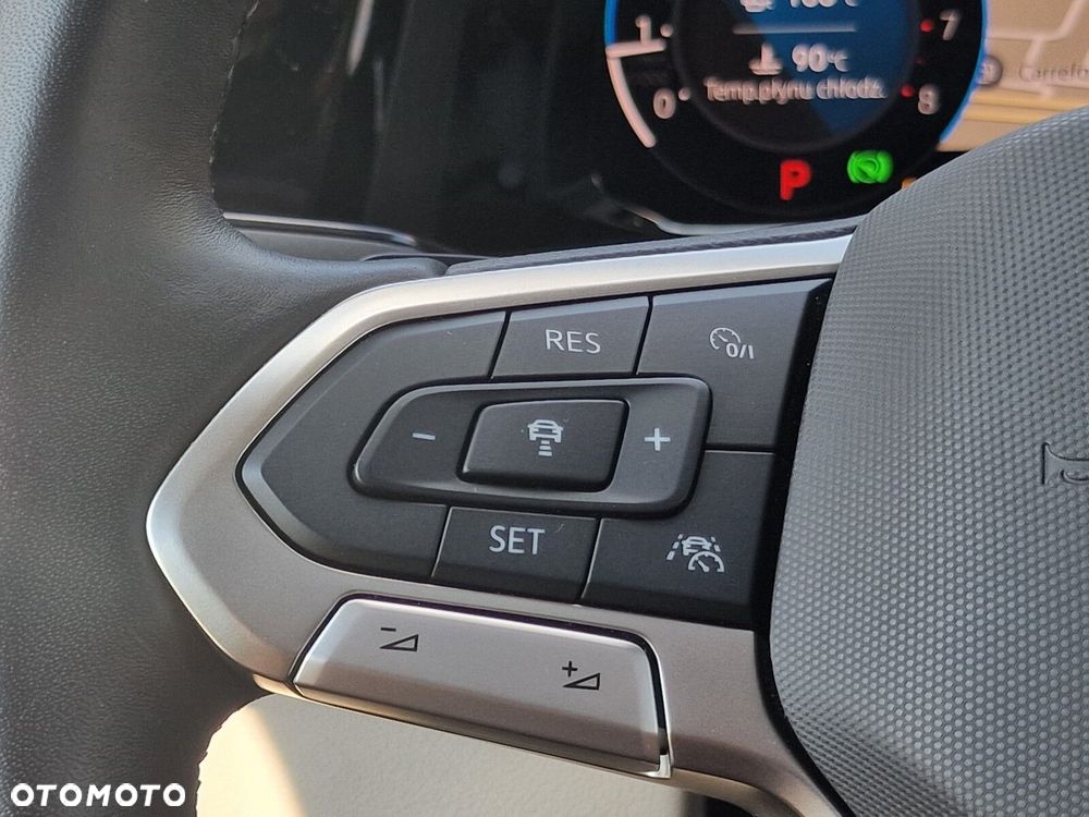 Volkswagen Multivan 2.0 TSI L2 Life DSG - 22