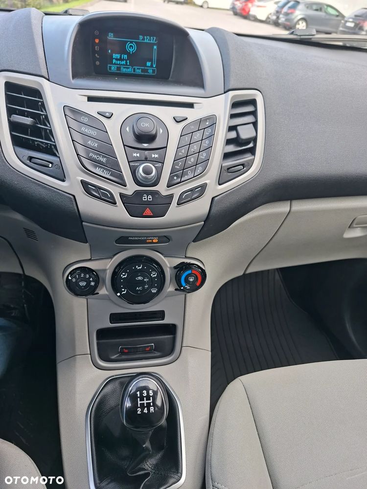 Ford Fiesta 1.25 SYNC Edition - 10