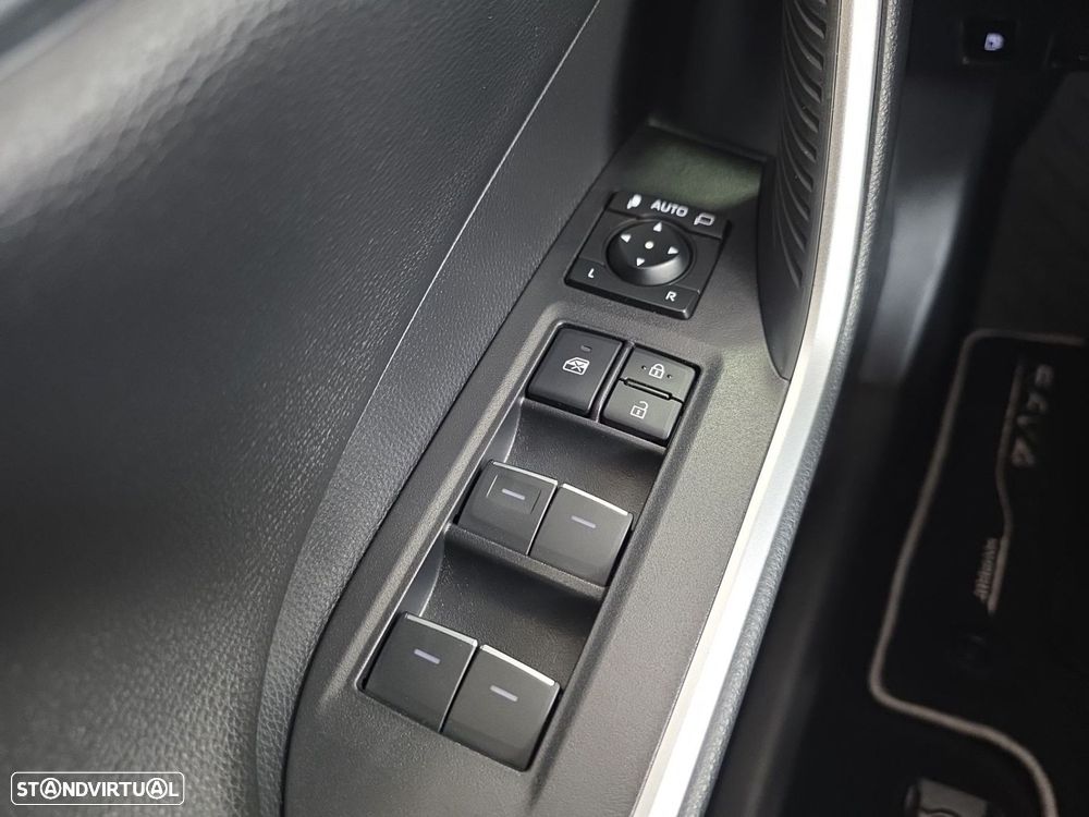 Toyota RAV4 2.5 HDF Comfort - 19