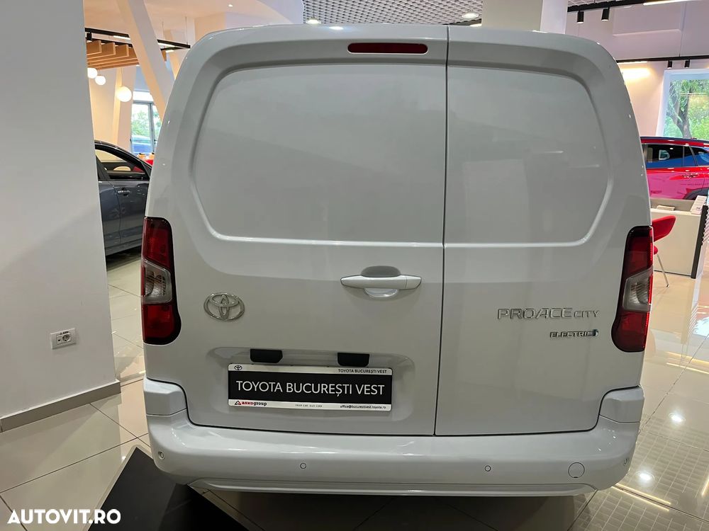 Toyota Proace - 3