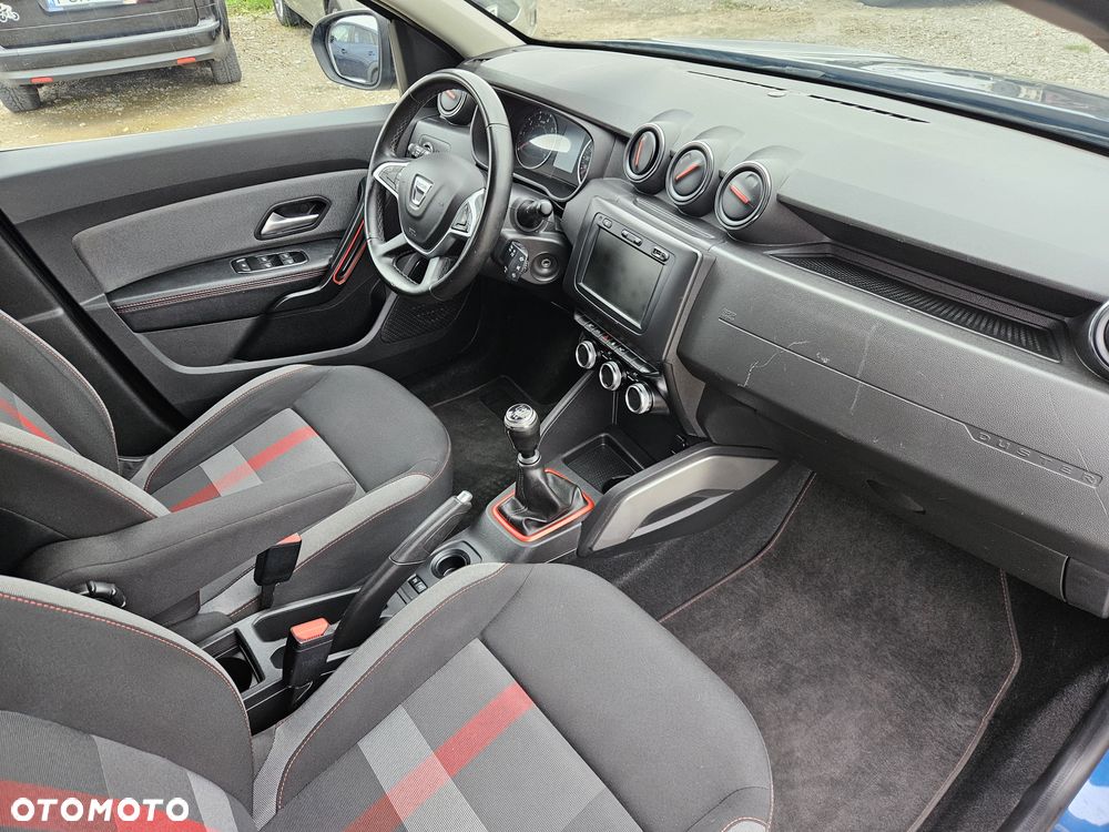 Dacia Duster 1.3 TCe FAP Techroad - 32