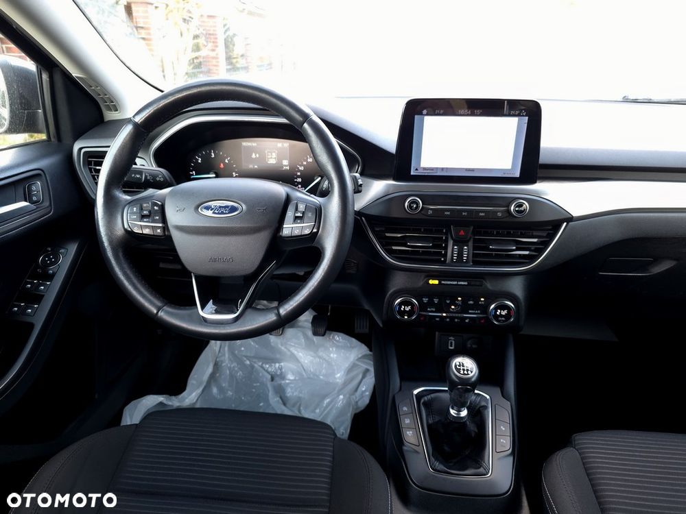 Ford Focus 2.0 EcoBlue Titanium - 6