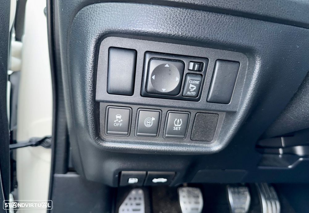 Nissan Juke 1.6 DIG-T Nismo RS P.Techno +P.Recaro - 17