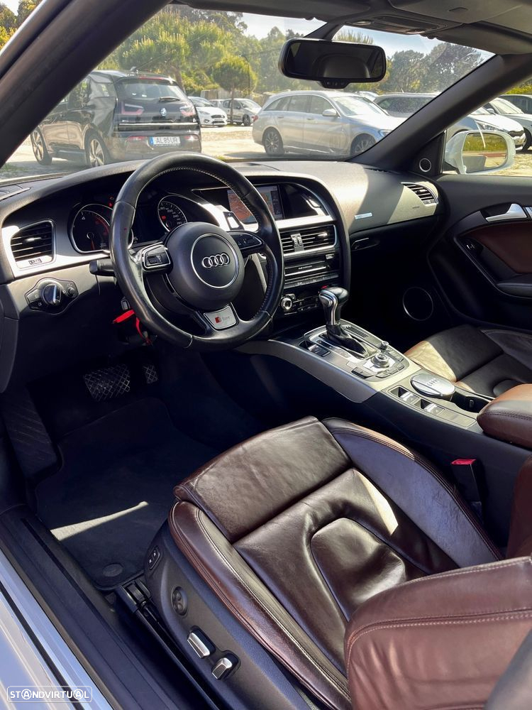 Audi A5 Cabrio 2.0 TDi Multitronic S-line - 6