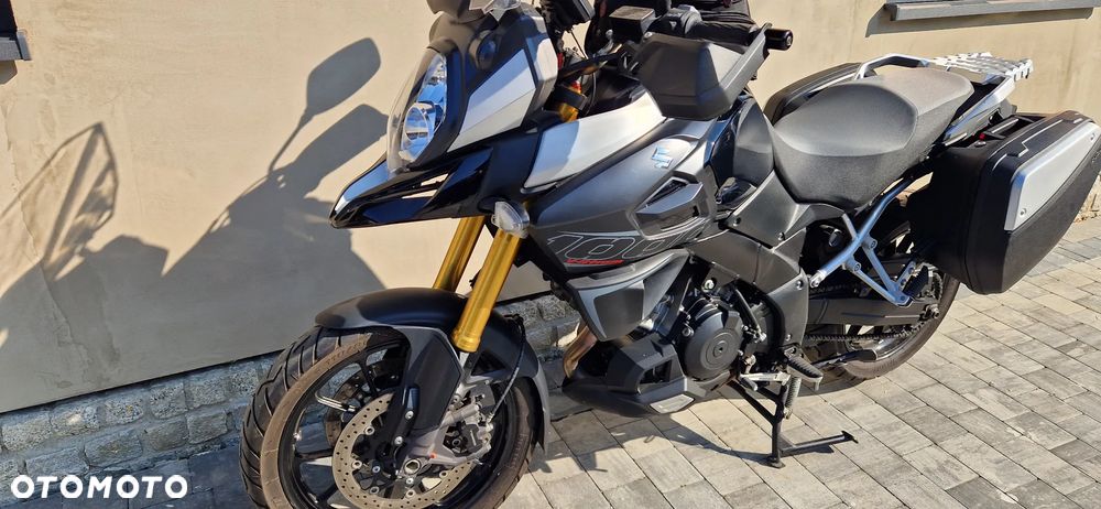 Suzuki V-STROM - 14