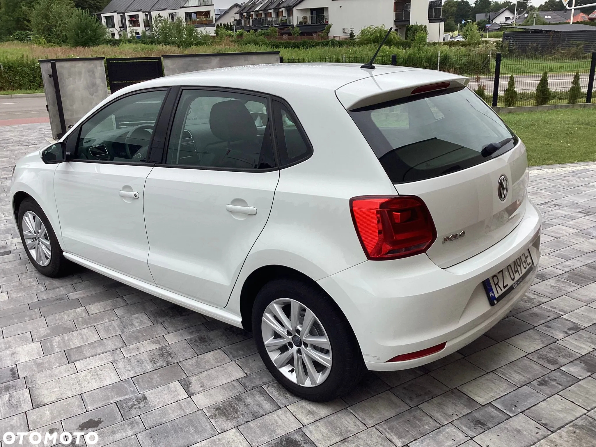 Volkswagen Polo 1.0 TSI Comfortline - 4