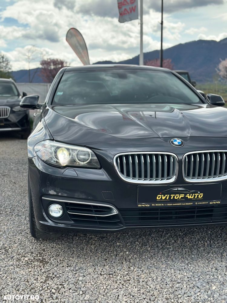 BMW Seria 5 520d xDrive Aut. - 9