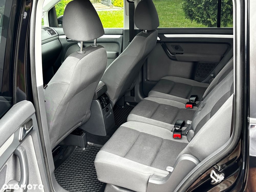 Volkswagen Touran 1.6 TDI DPF BlueMotion Technology Life - 22