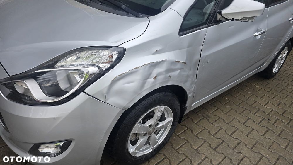 Hyundai ix20 1.4 CRDi Trend - 8