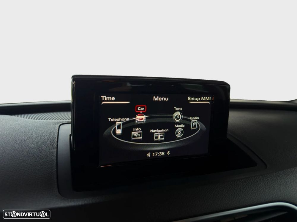 Audi Q3 2.0 TDI Design - 15