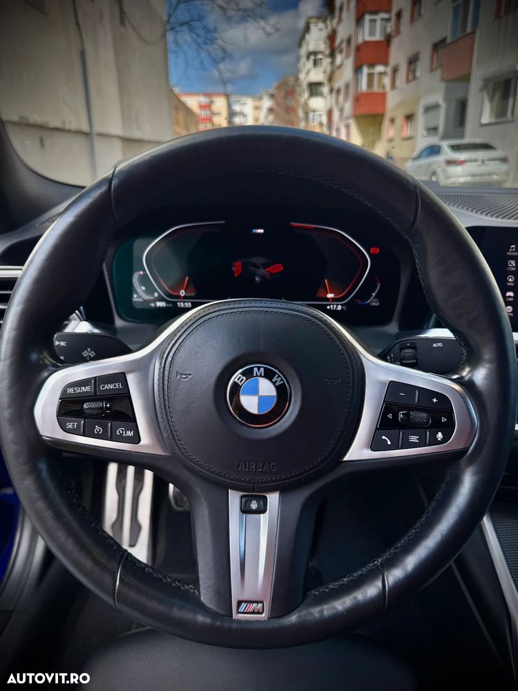 BMW Seria 3 318d M Sport Shadow - 11