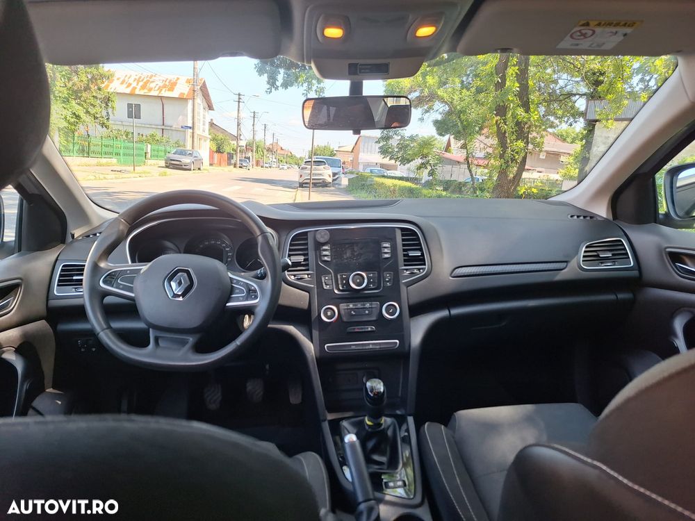 Renault Megane - 13