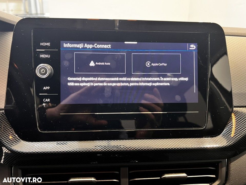 Volkswagen T-Cross - 26