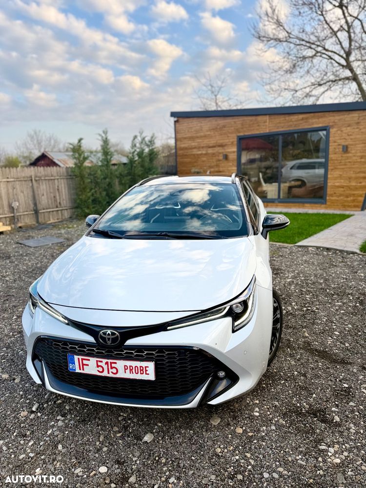 Toyota Corolla 1.8 HSD Dynamic GR Sport - 14