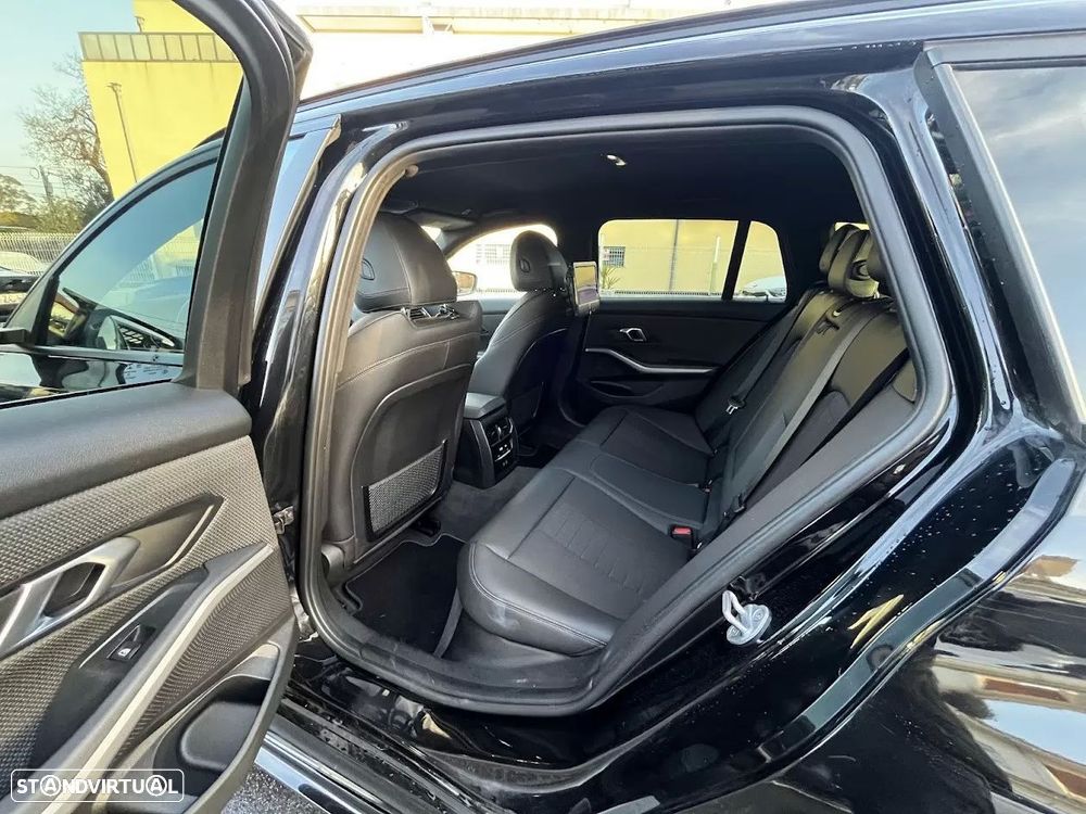 BMW 320 d Pack M Auto - 40