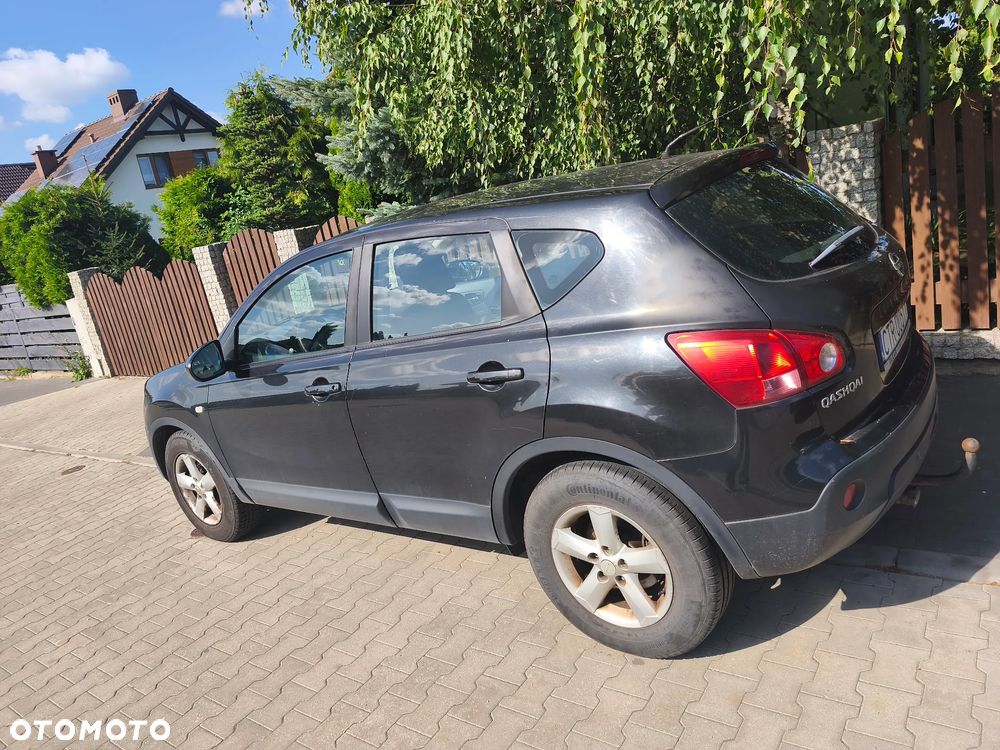Nissan Qashqai - 2
