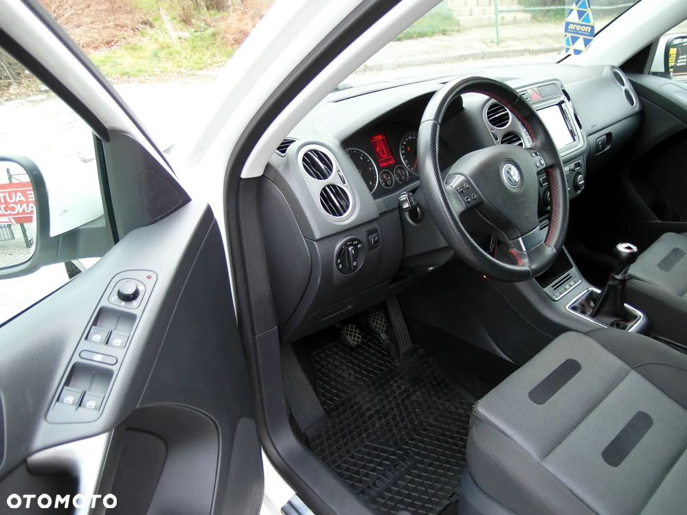 Volkswagen Tiguan 2.0 TDI DPF 4Motion Team - 28