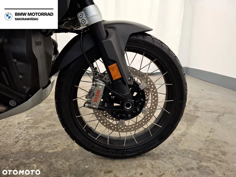 BMW R - 16