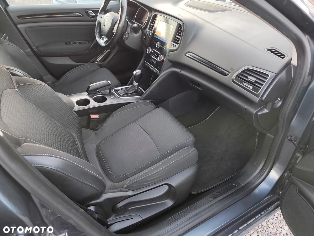 Renault Megane BLUE dCi 115 EDC INTENS - 8