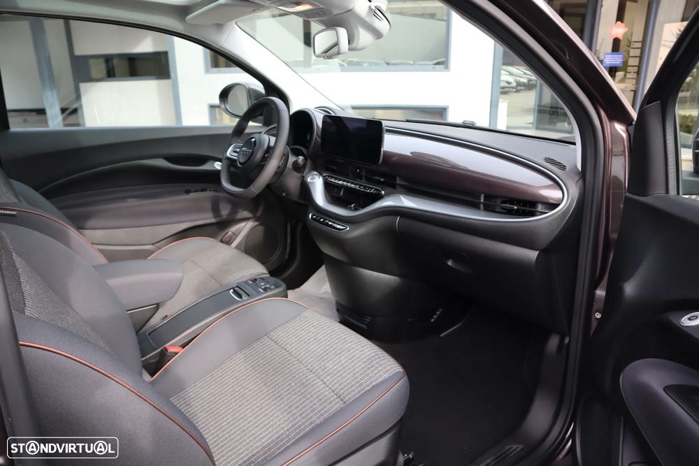 Fiat 500e 42kWh ICON - 14