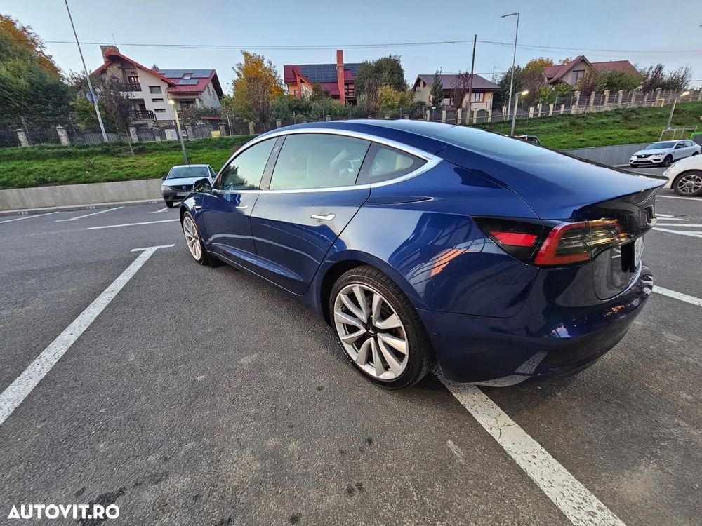 Tesla Model 3 Langstreckenbatterie Allradantrieb Dual Motor - 2