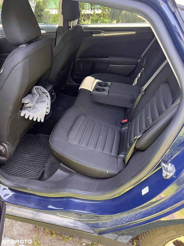 Ford Mondeo - 7