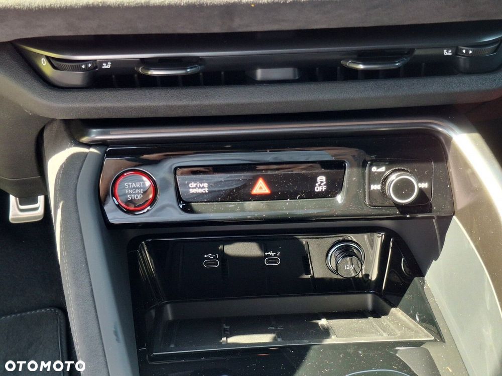 Audi Q5 Sportback - 31