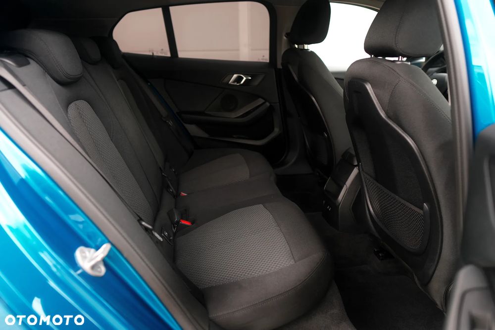 BMW Seria 1 118i Advantage - 19