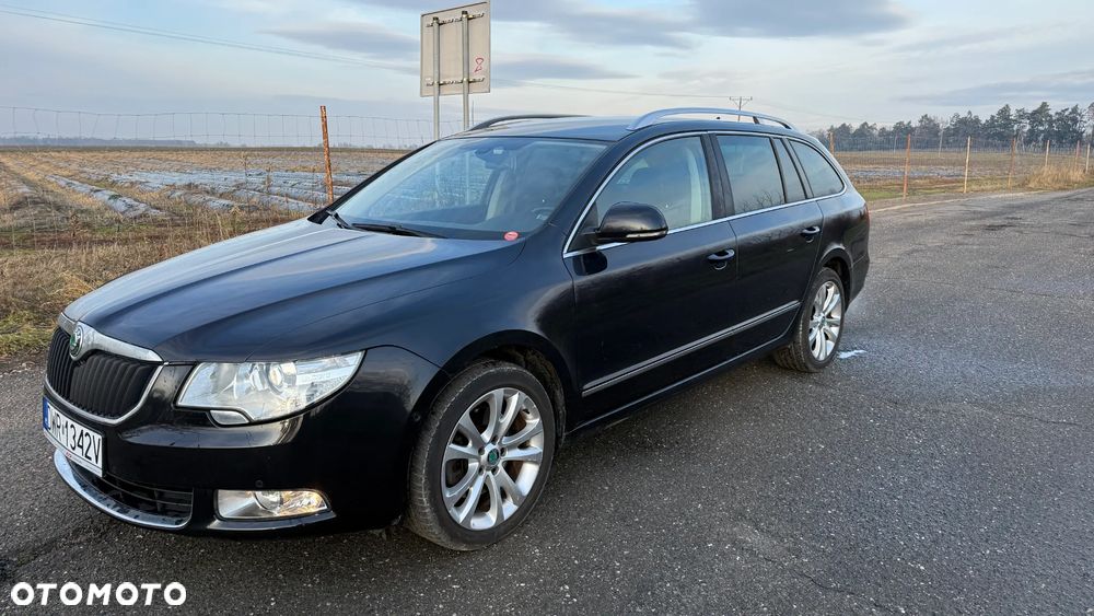 Skoda Superb 2.0 TDI Exclusive - 3