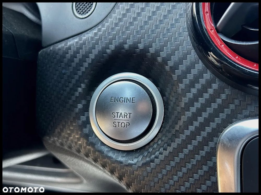 Mercedes-Benz Klasa A 45 AMG 4-Matic - 29