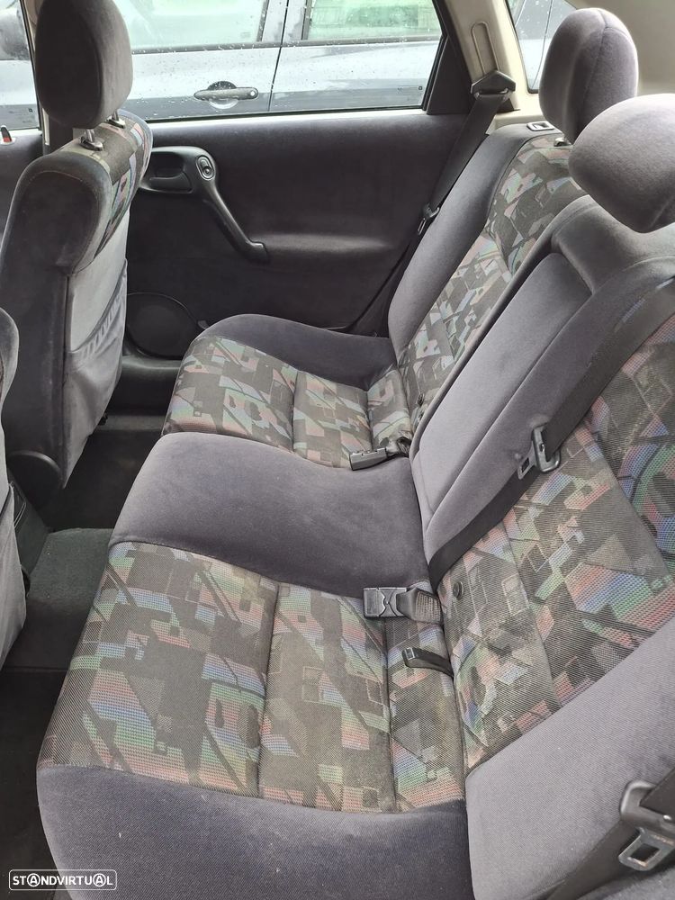 Opel Vectra 2.0 DTi Comfort - 6