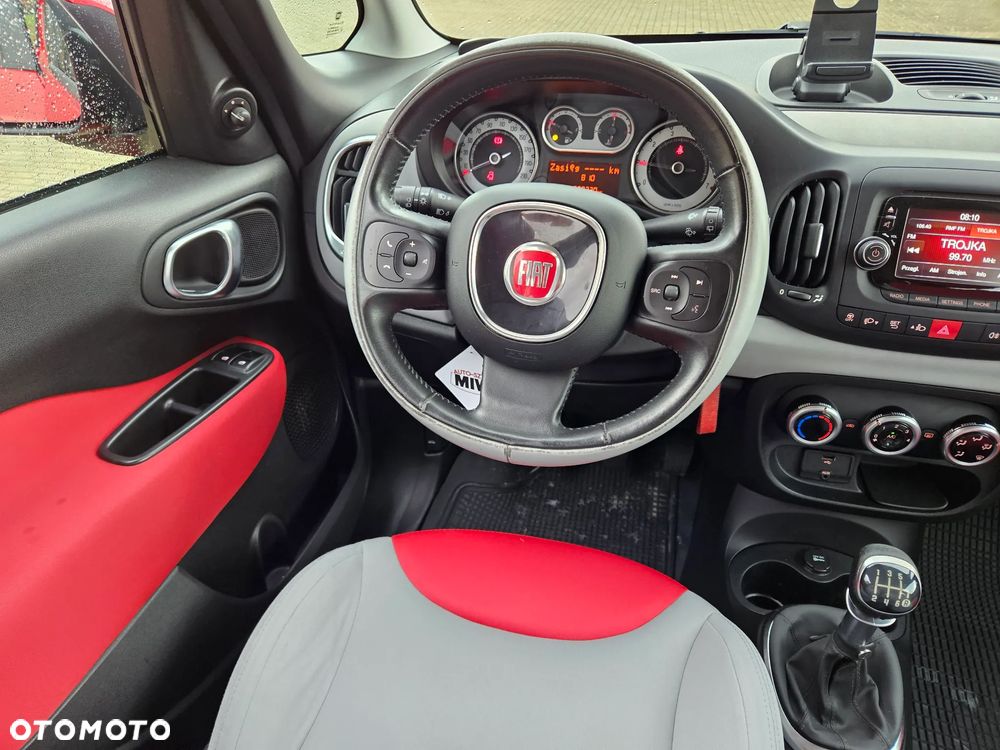 Fiat 500L 1.4 16V Easy - 23
