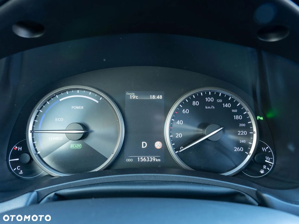 Lexus NX 300h Comfort AWD - 28