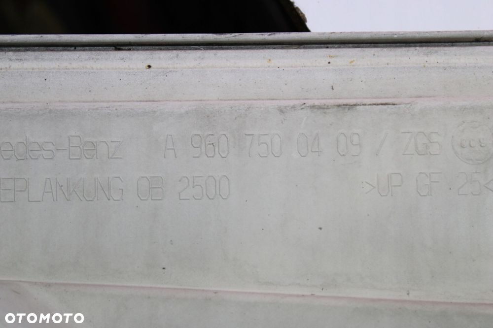 Maska MERCEDES ACTROS MP4 A9607500409 ŁADNA - 10