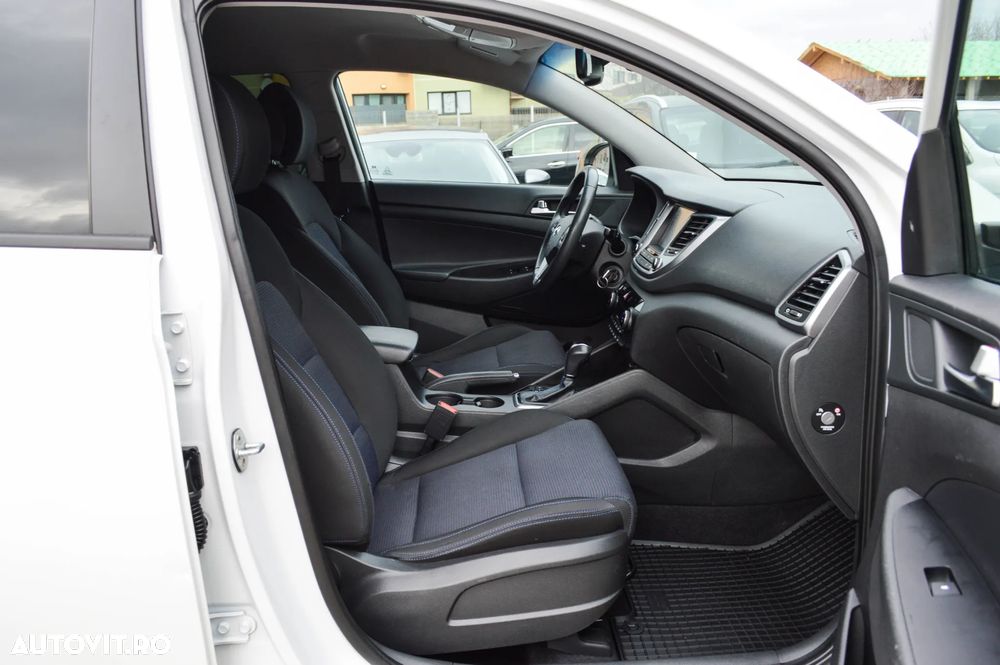 Hyundai Tucson blue 1.7 CRDi 2WD DCT Passion - 23