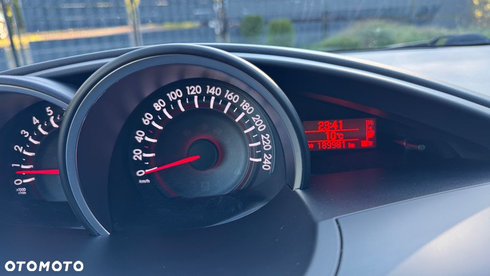 Toyota Verso 1.8 Prestige EU5 MS - 24